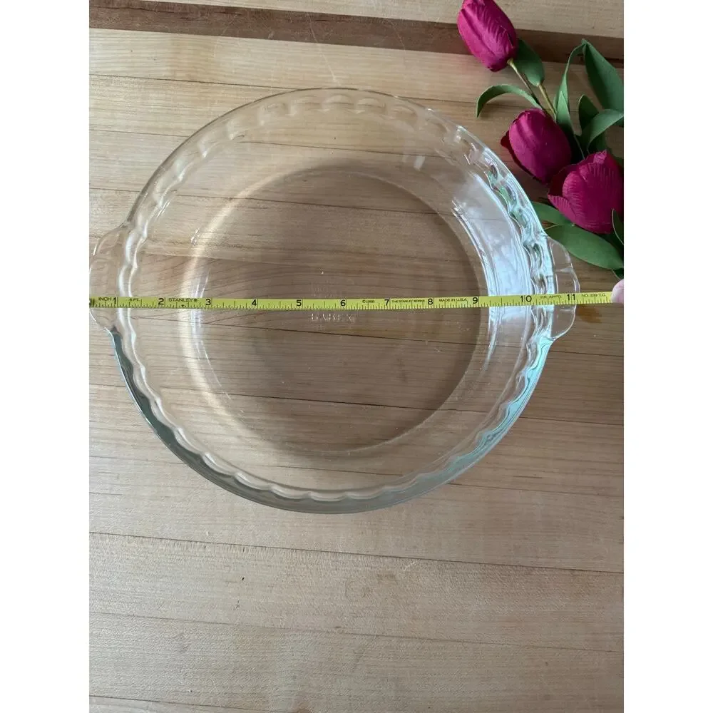 Vintage Pyrex Scalloped Edge Pie Plate No 229 USA 70s
